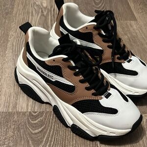 Madden NYC size 7 shoes